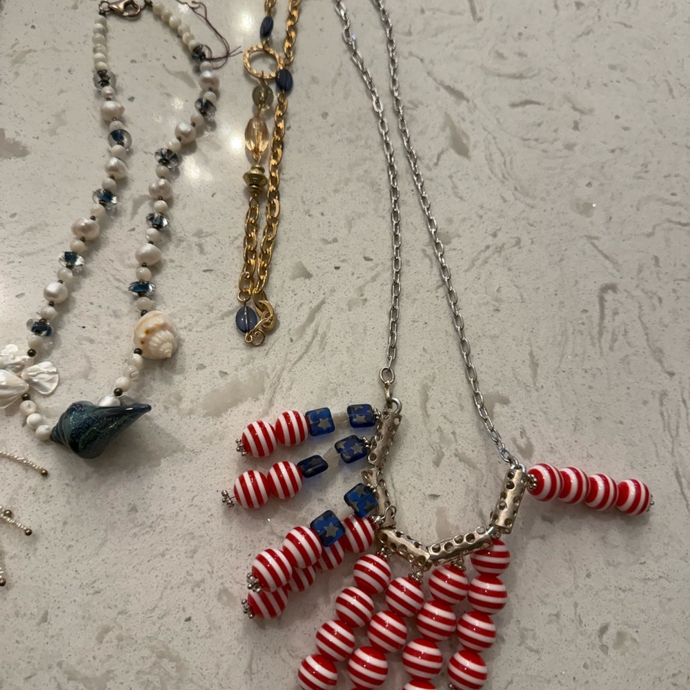 Striped Red and White Beaded Necklace